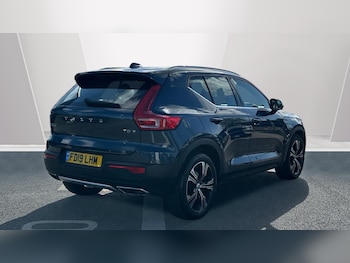 Used Volvo XC40 2019 for sale - 76336409: Photo