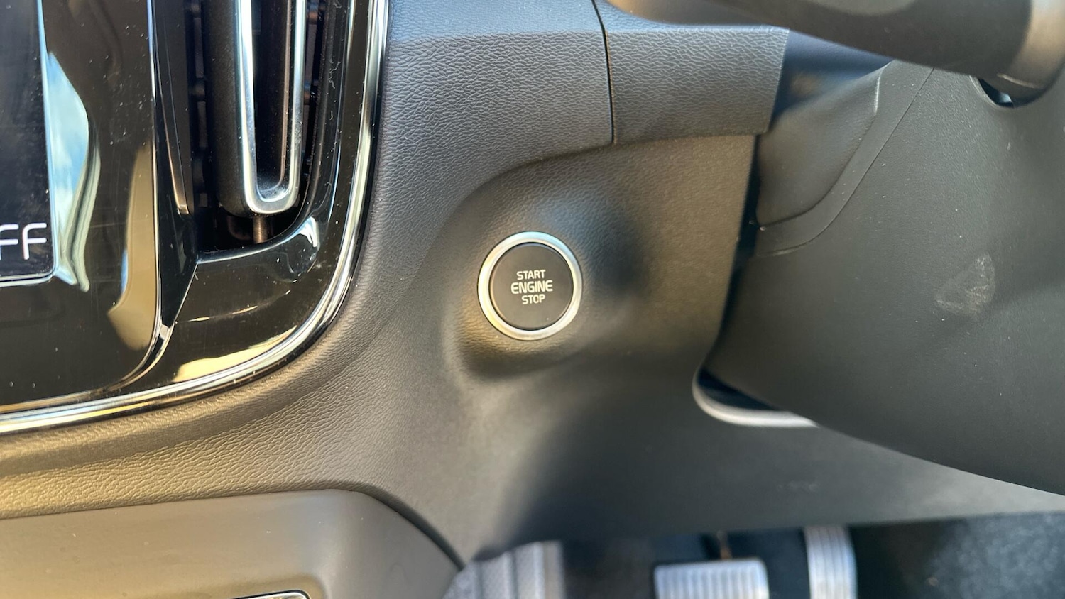 Used Volvo XC40 2019 for sale - 76336409: Photo 39