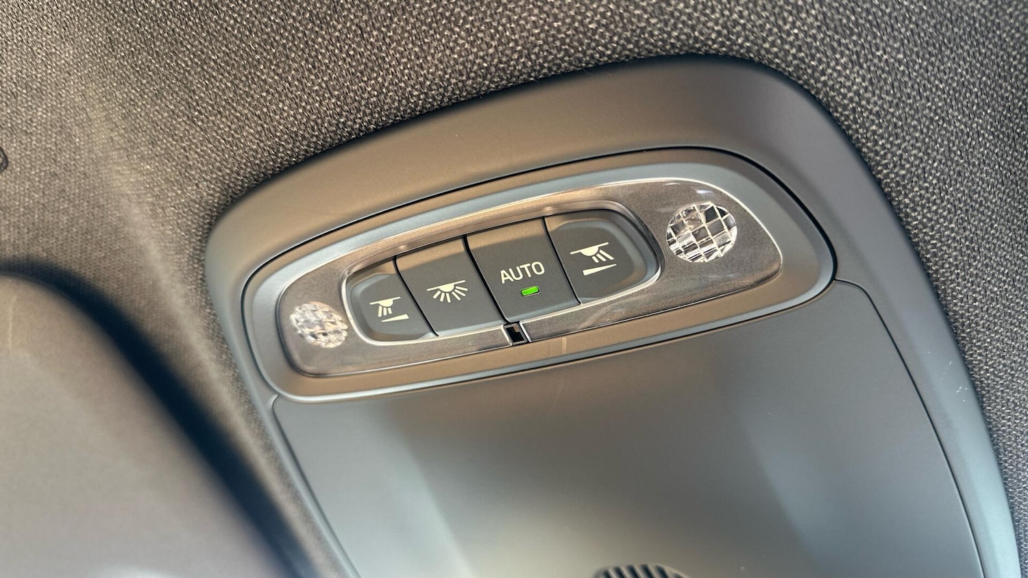 Used Volvo XC40 2019 for sale - 76336409: Photo 42