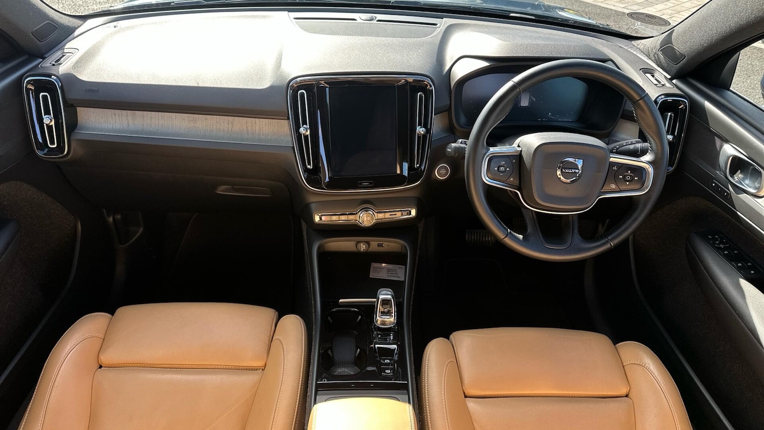 Used Volvo XC40 2019 for sale - 76336409: Photo 5