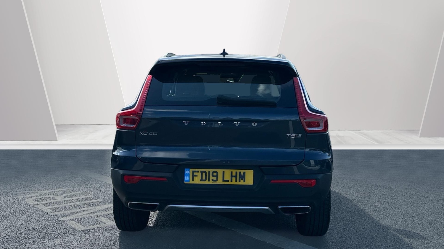 Used Volvo XC40 2019 for sale - 76336409: Photo 7