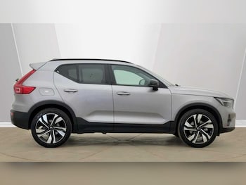Used Volvo XC40 2025 for sale - 78934081: Photo