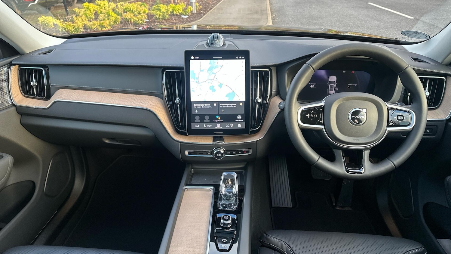 Used Volvo XC60 2025 for sale - 77672919: Photo 5