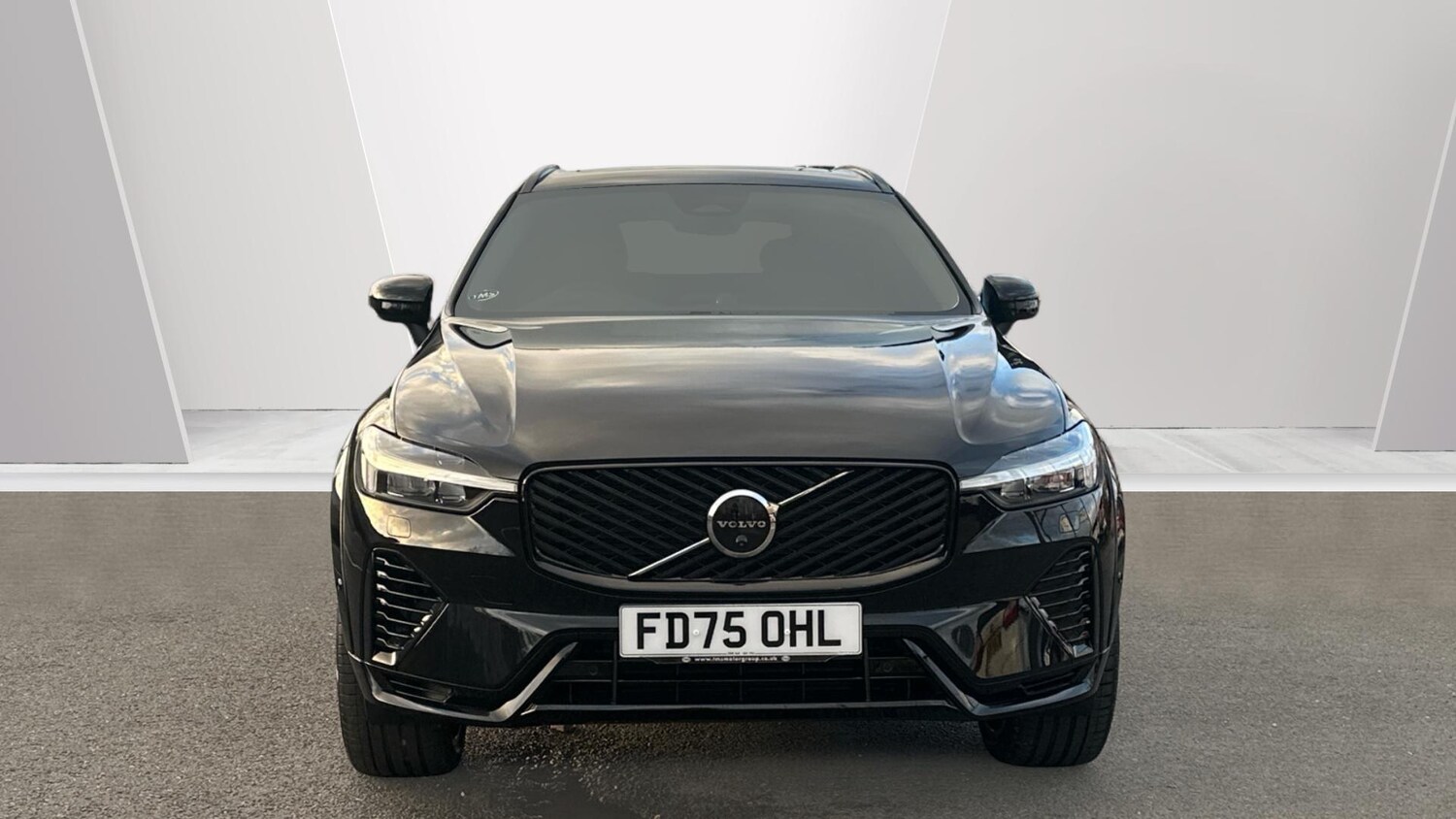 Used Volvo XC60 2025 for sale - 77672919: Photo 8