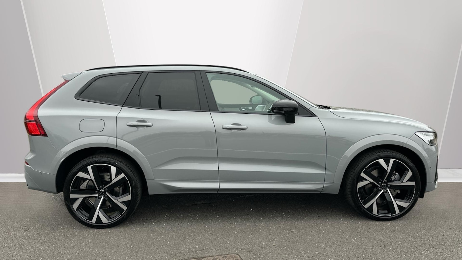 Used Volvo XC60 2026 for sale - 77794414: Photo 3