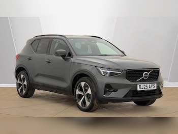 Used Volvo XC40 2025 for sale - 78772053: Photo