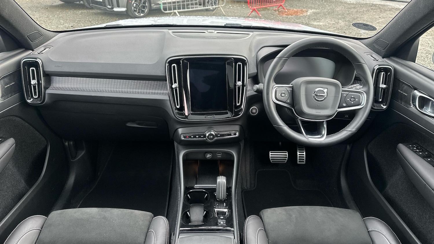 Used Volvo XC40 2022 for sale - 76337817: Photo 5