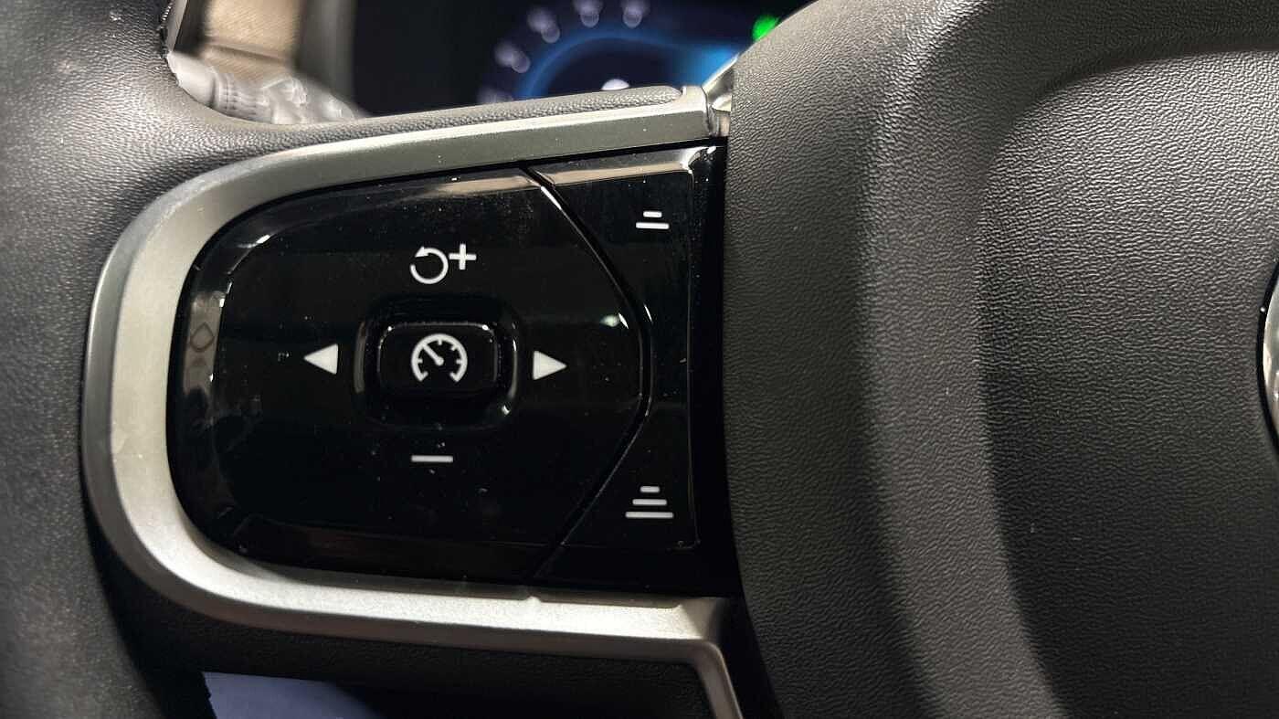 Used Volvo XC90 2025 for sale - 76498578: Photo 31