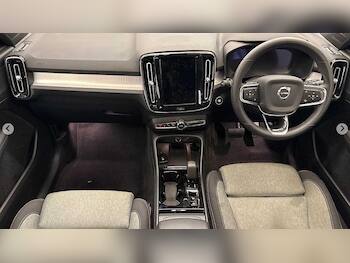Used Volvo XC40 2023 for sale - 79658072: Photo
