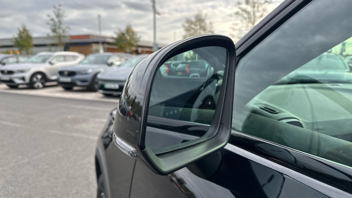 Used Volvo XC40 2021 for sale - 76337048: Photo 18