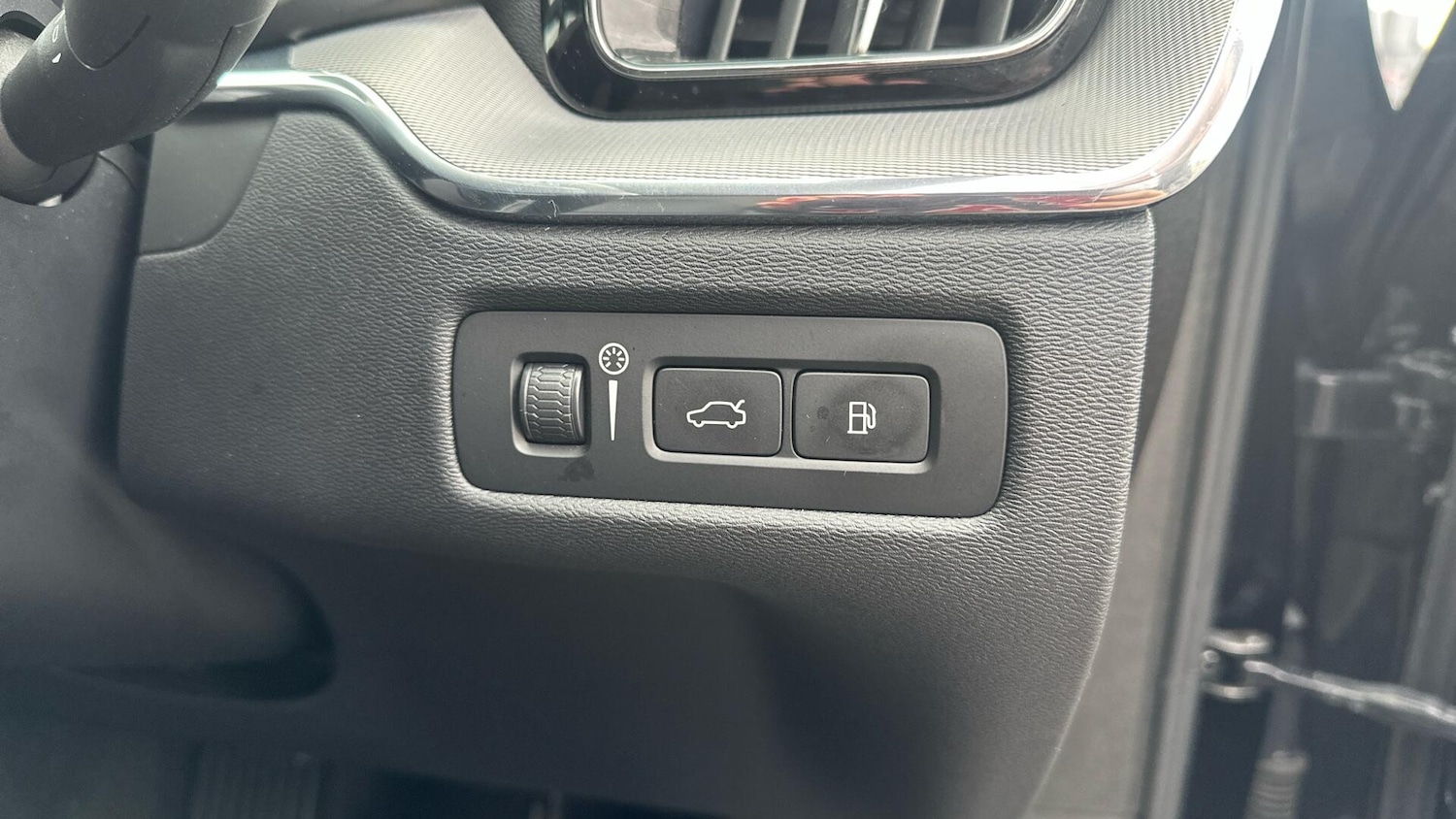 Used Volvo XC60 2021 for sale - 76336791: Photo 31