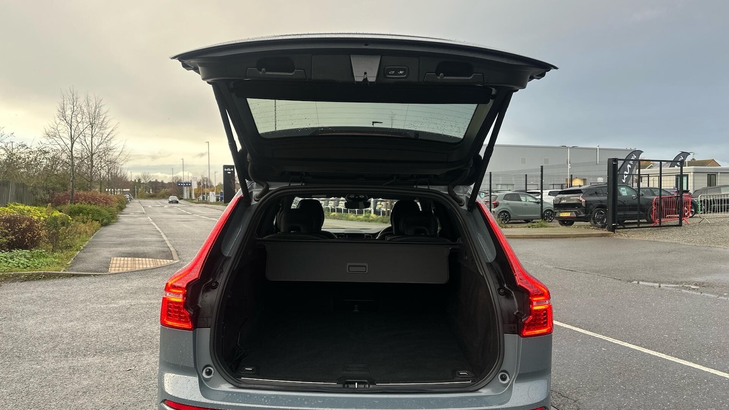 Used Volvo XC60 2021 for sale - 76336640: Photo 13