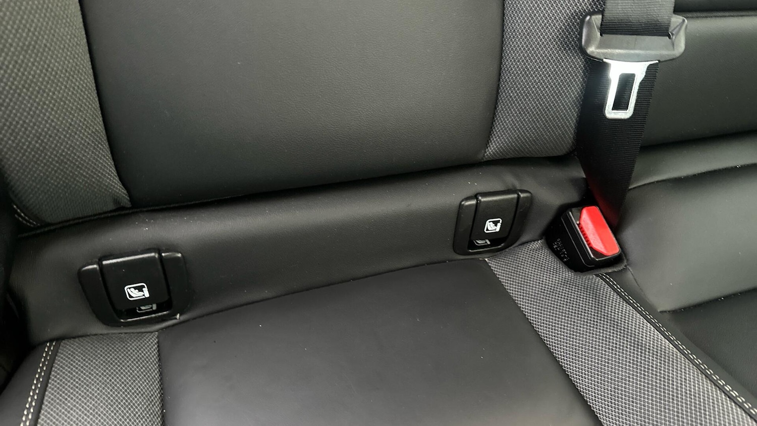 Used Volvo XC60 2021 for sale - 76336640: Photo 26