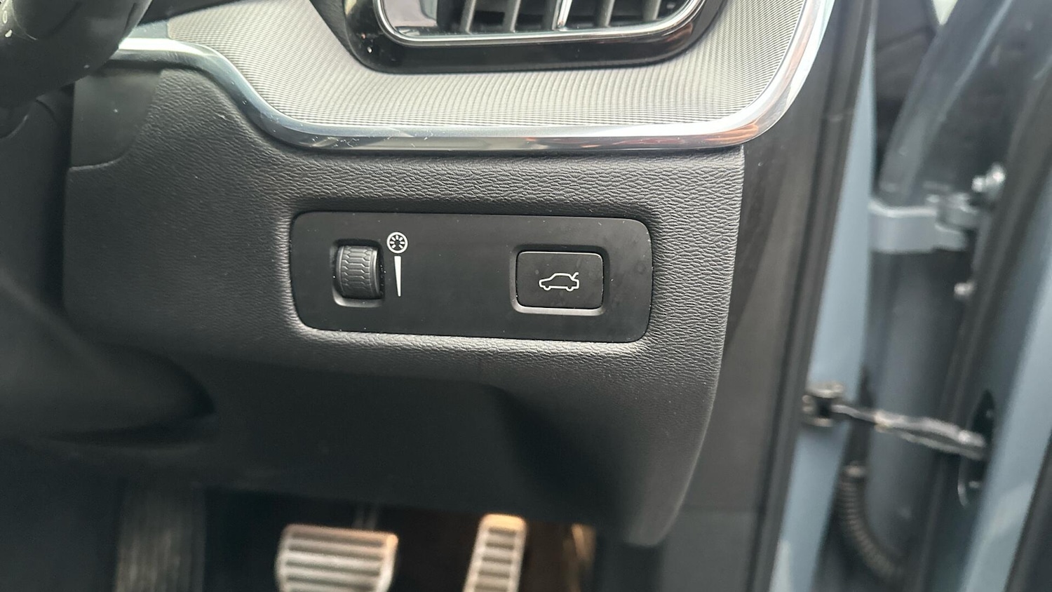 Used Volvo XC60 2021 for sale - 76336640: Photo 28