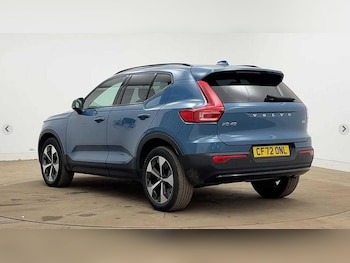 Used Volvo XC40 2023 for sale - 77753181: Photo