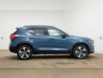 Used Volvo XC40 2023 for sale - 77753181: Photo