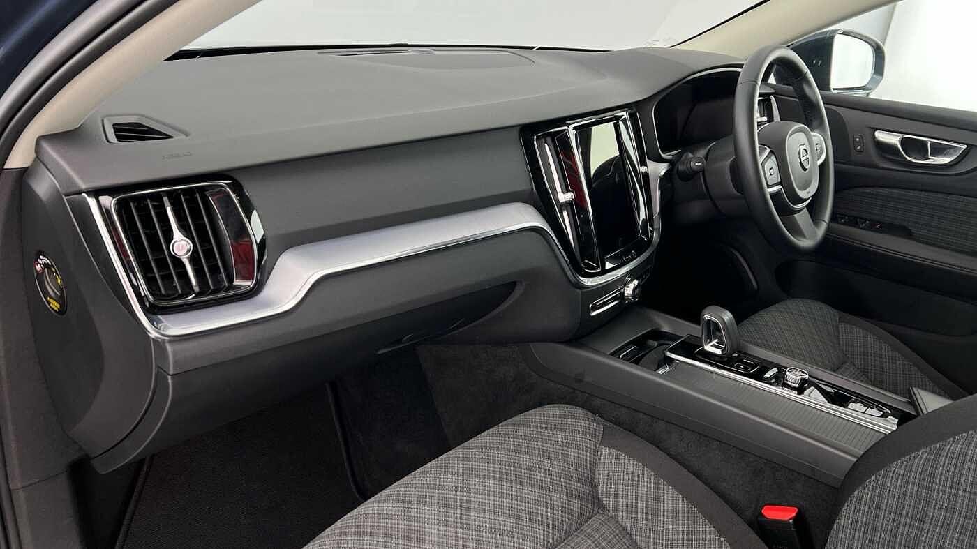 Used Volvo V60 2021 for sale - 76824385: Photo 6