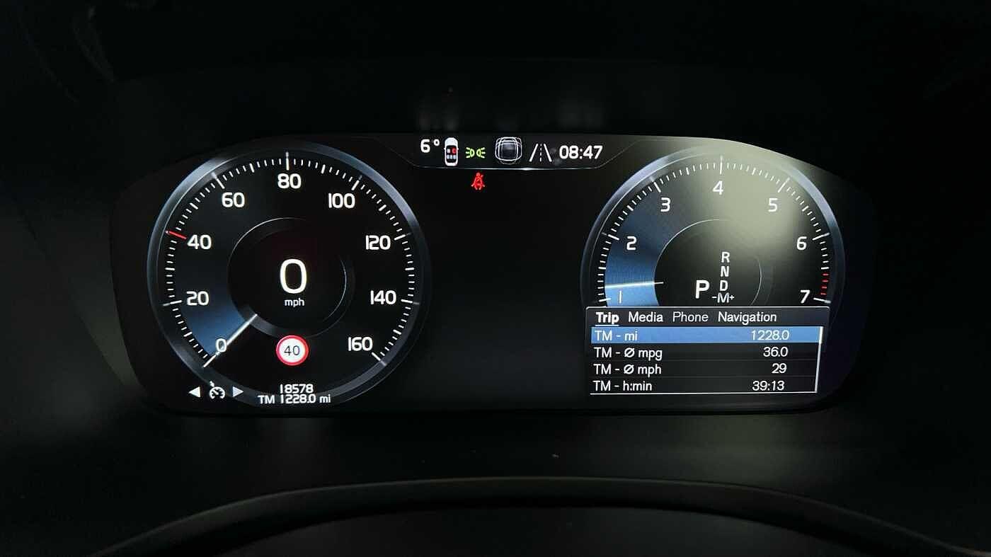 Used Volvo V60 2021 for sale - 76824385: Photo 9