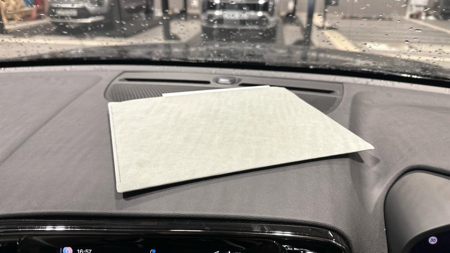 Used Volvo XC40 2025 for sale - 76964539: Photo 14