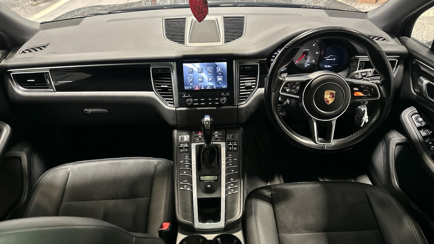 Used Porsche Macan 2017 for sale - 76953412: Photo 6