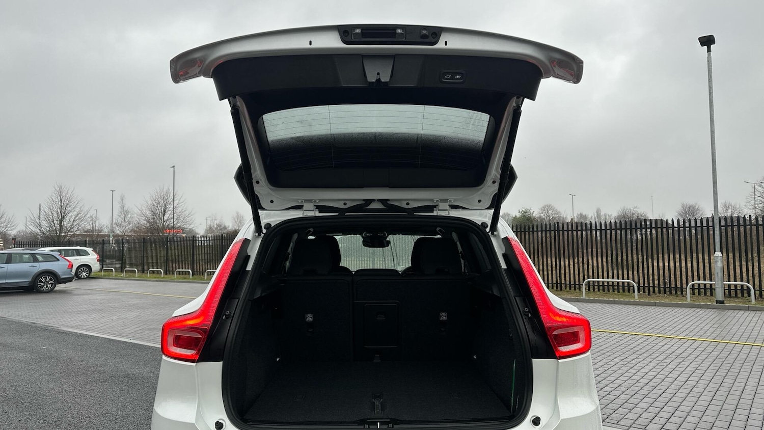 Used Volvo XC40 for sale - 77550041: Photo 13