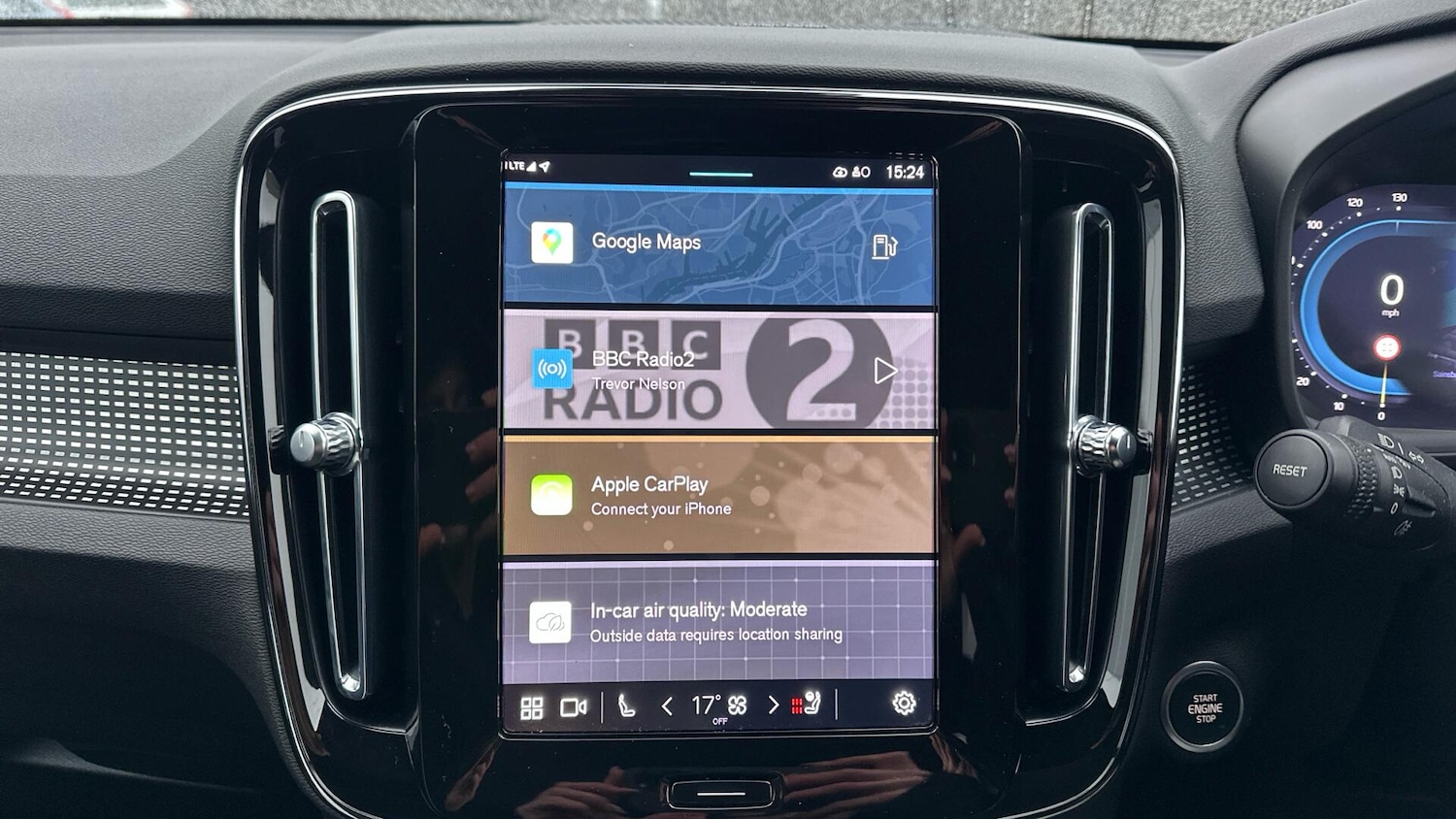 Used Volvo XC40 for sale - 77550041: Photo 17