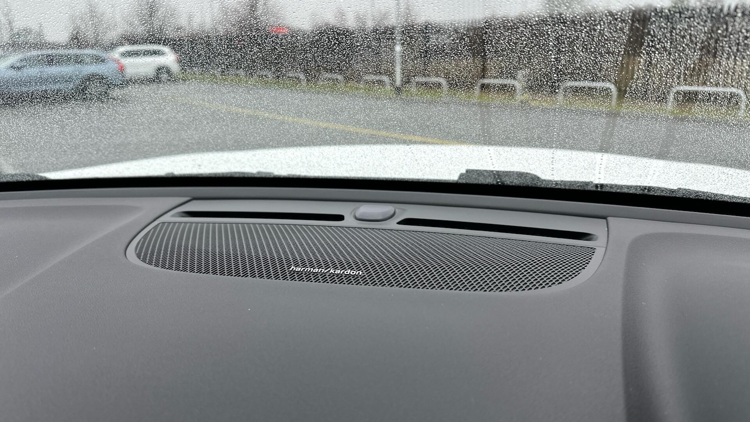 Used Volvo XC40 for sale - 77550041: Photo 25