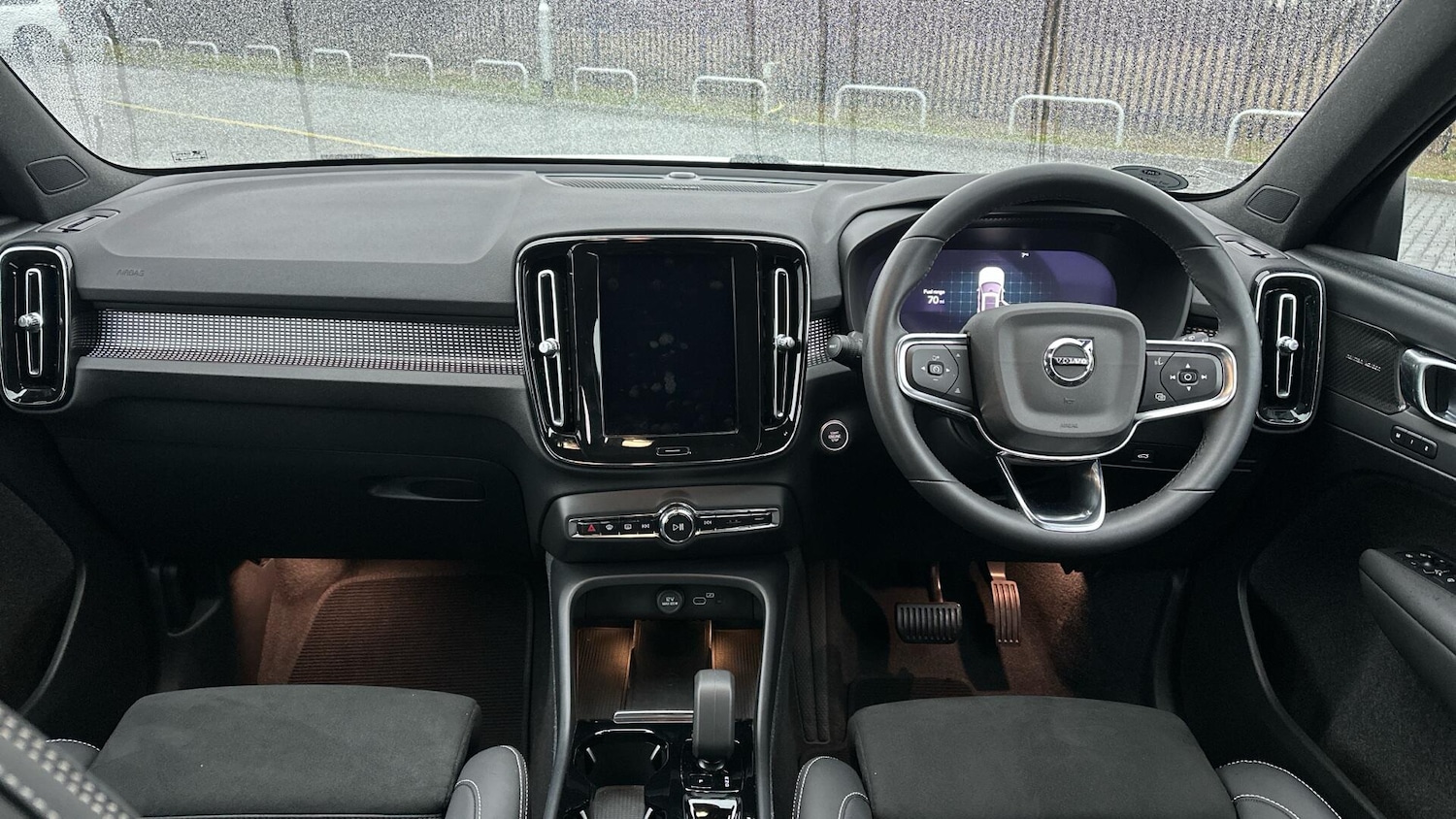 Used Volvo XC40 for sale - 77550041: Photo 5