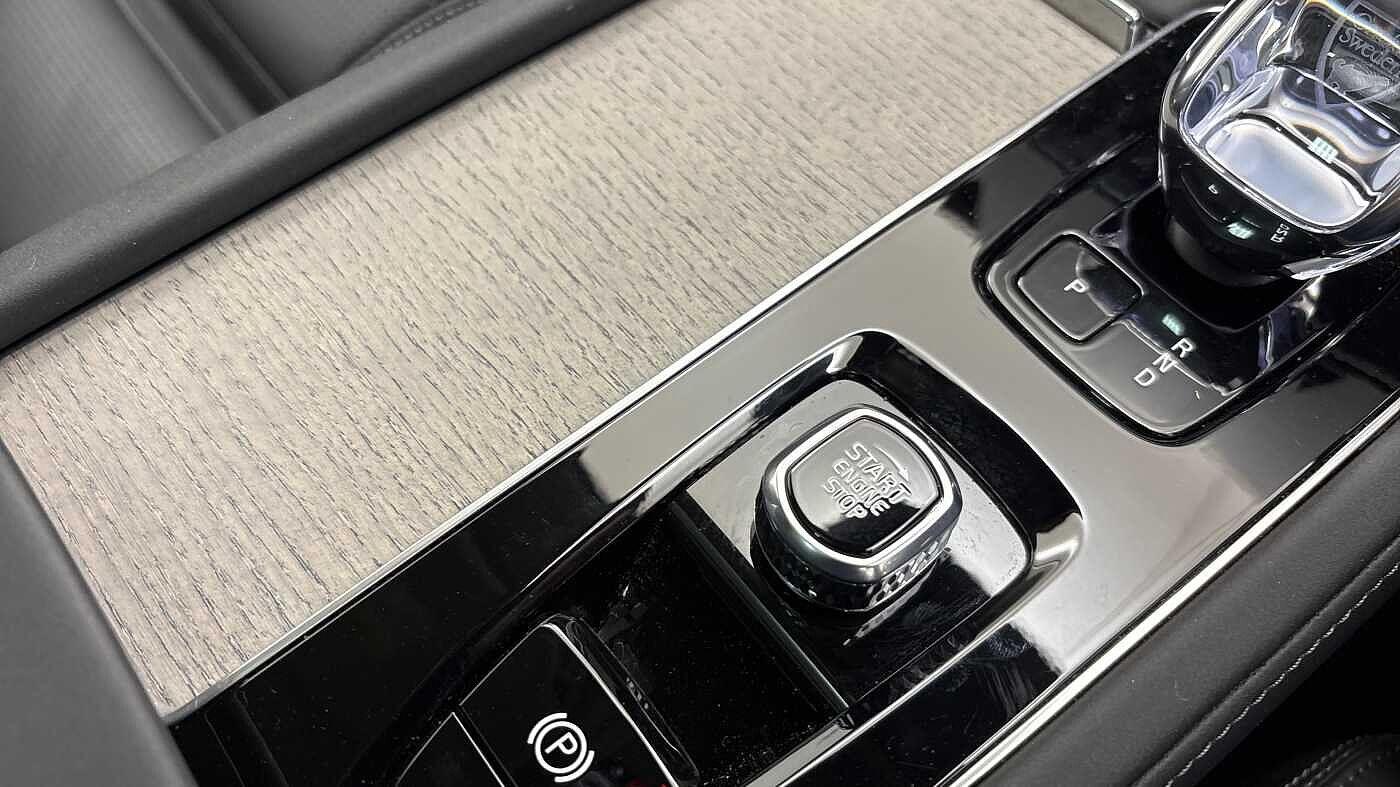 Used Volvo XC90 2025 for sale - 76585254: Photo 32