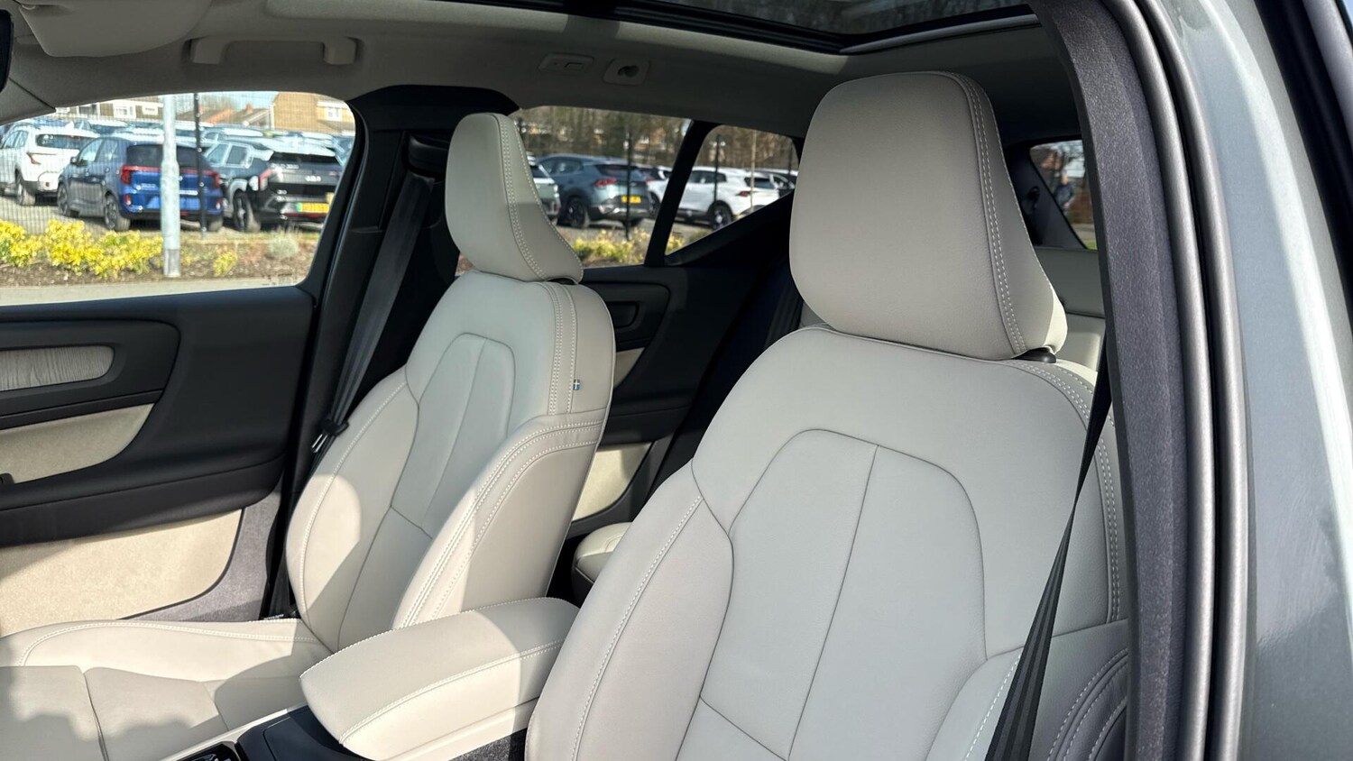 Used Volvo XC40 for sale - 77823842: Photo 21