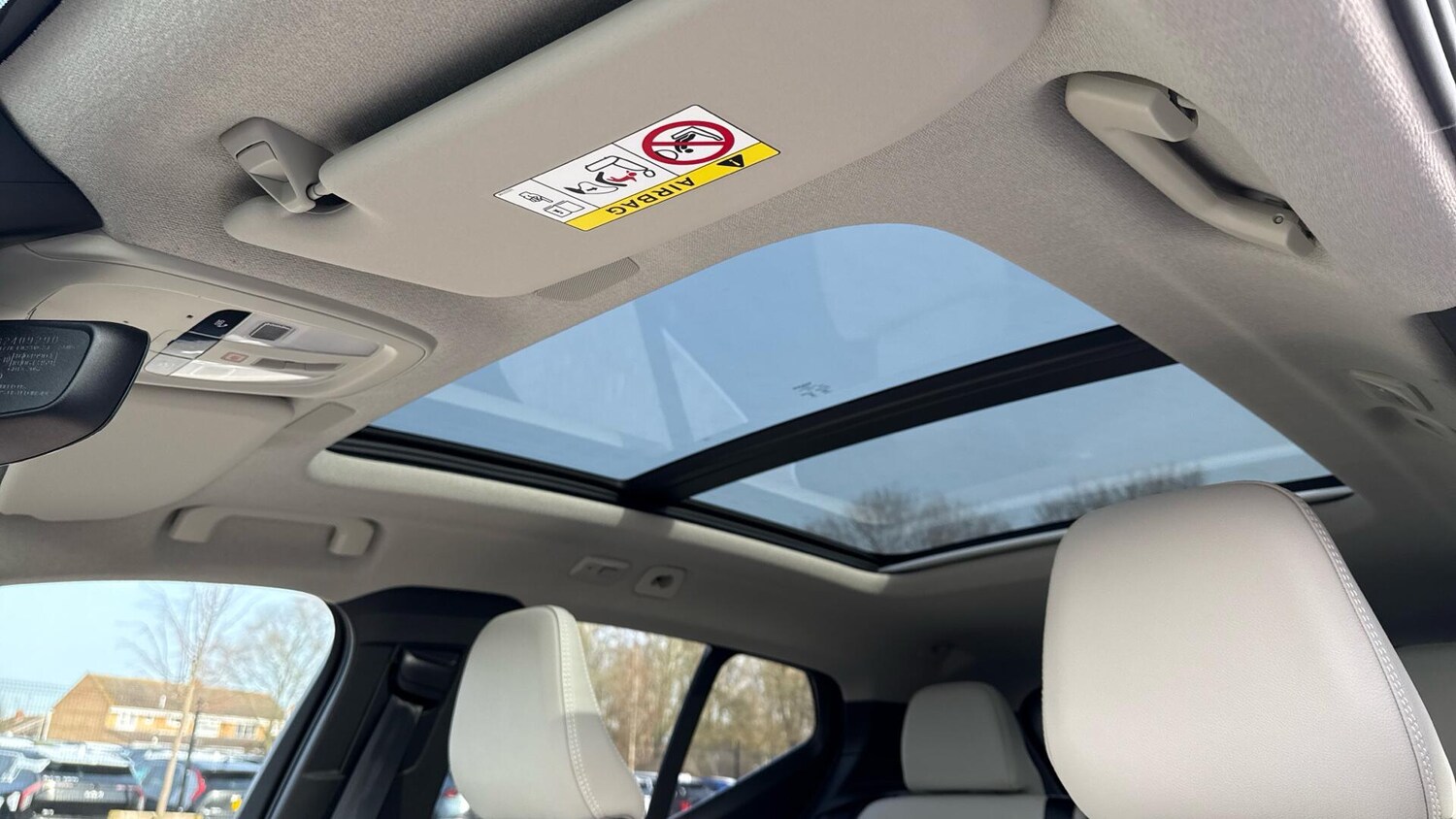 Used Volvo XC40 for sale - 77823842: Photo 23