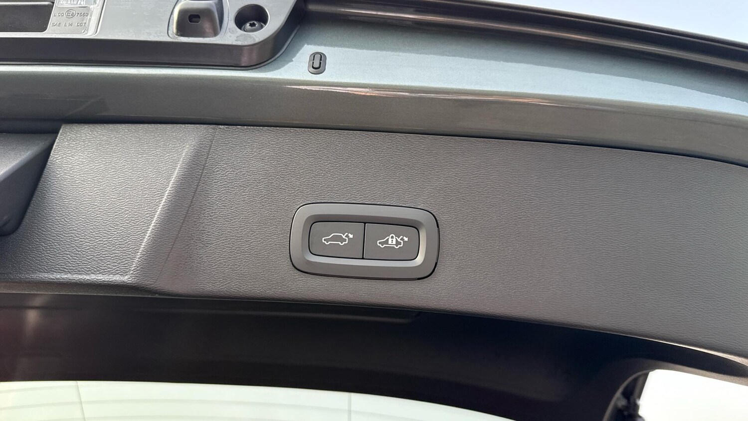 Used Volvo XC40 for sale - 77823842: Photo 29