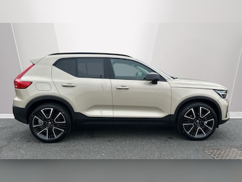 Used Volvo XC40 2026 for sale - 77824453: Photo