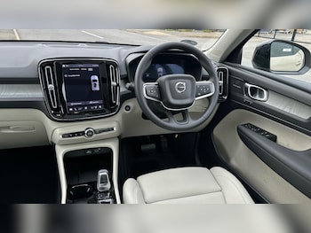 Used Volvo XC40 2026 for sale - 77824453: Photo