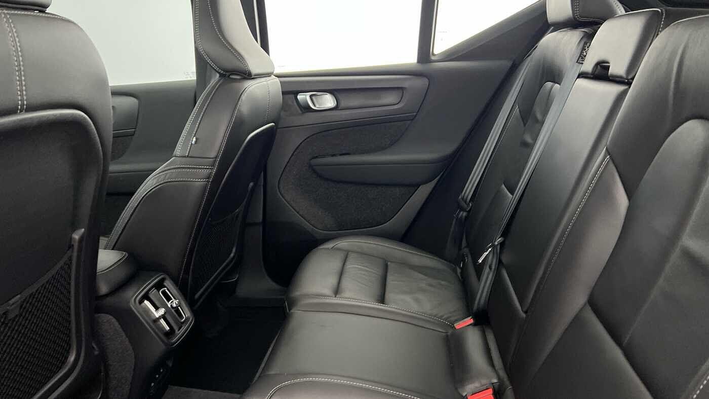 Used Volvo XC40 2021 for sale - 76824252: Photo 7