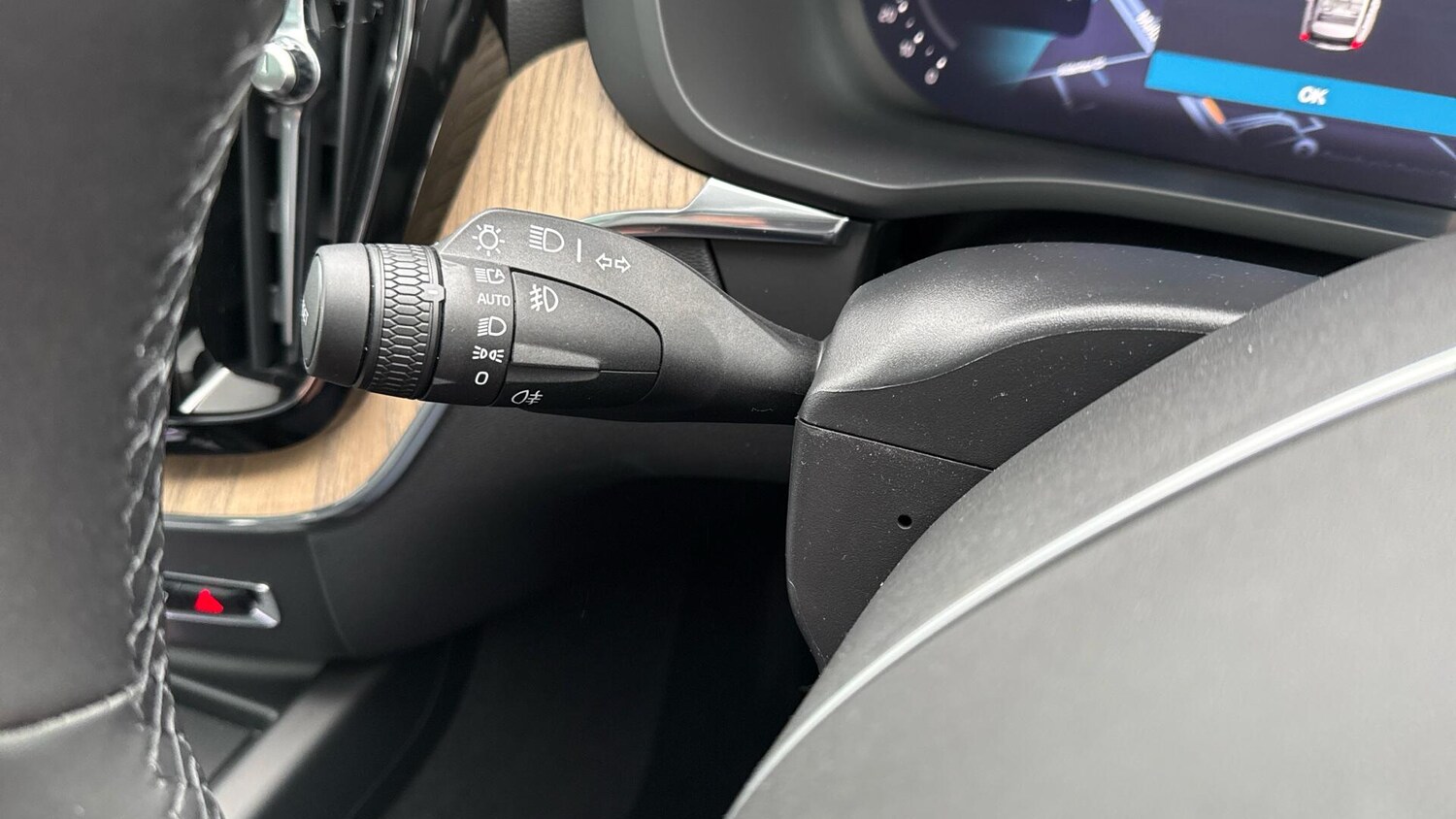 Used Volvo XC60 2025 for sale - 77672995: Photo 38