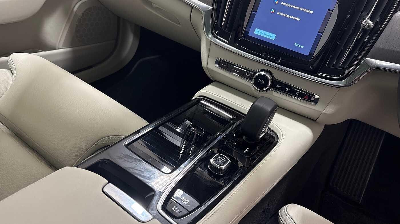 Used Volvo V90 2025 for sale - 76513416: Photo 32