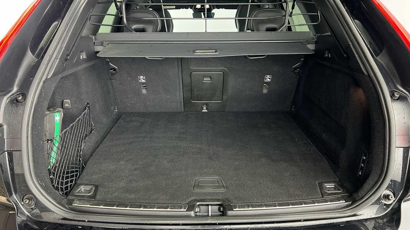 Used Volvo XC60 for sale - 77670319: Photo 5