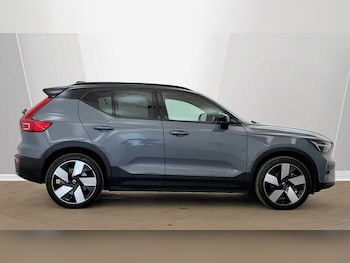 Used Volvo XC40 2023 for sale - 79388448: Photo