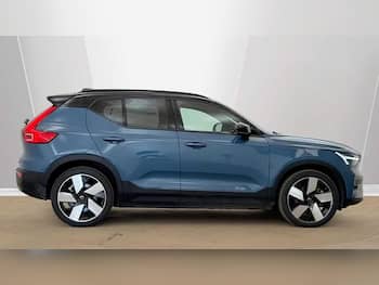 Used Volvo XC40 2022 for sale - 79621053: Photo