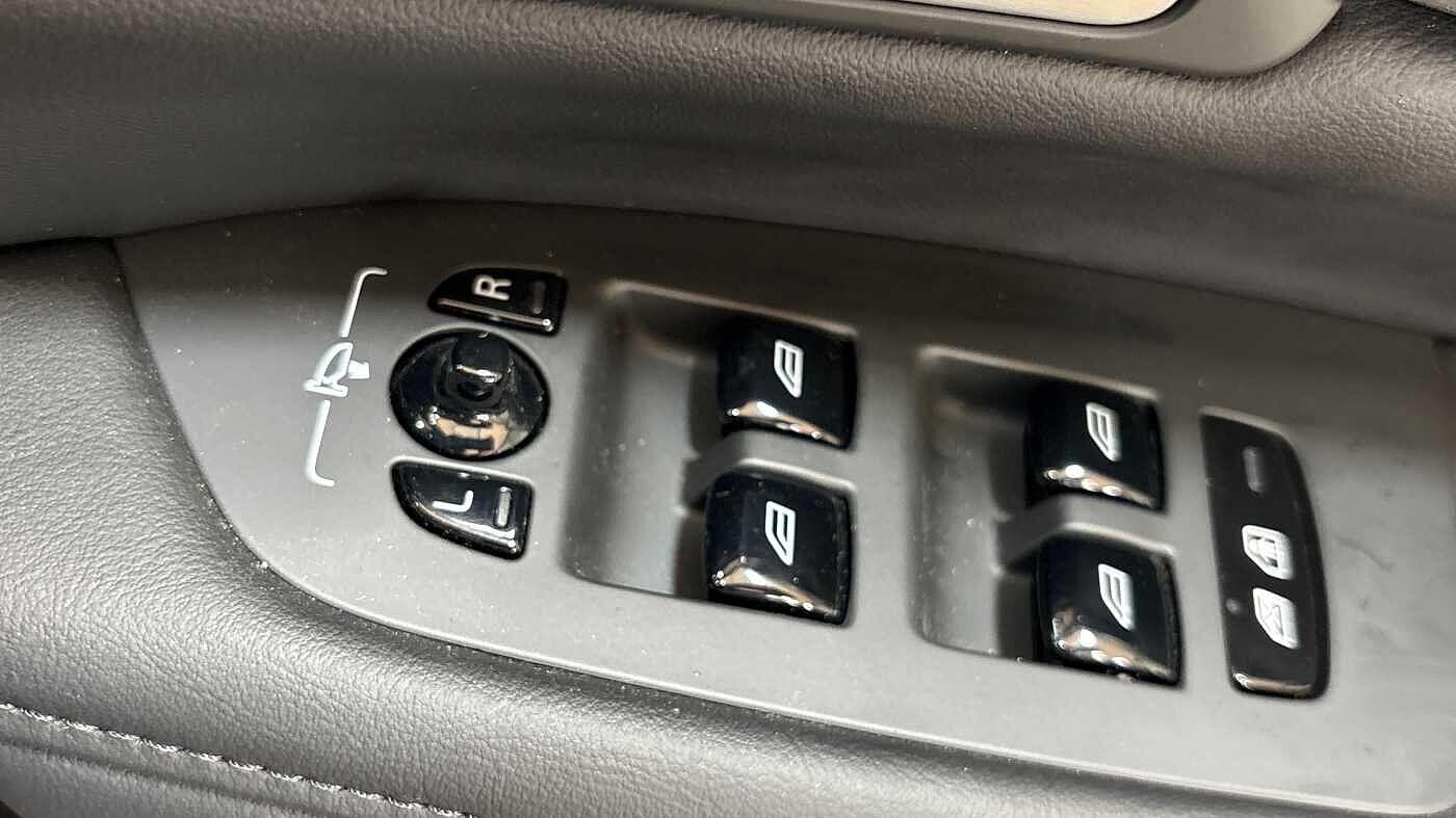 Used Volvo V90 2025 for sale - 76646186: Photo 25