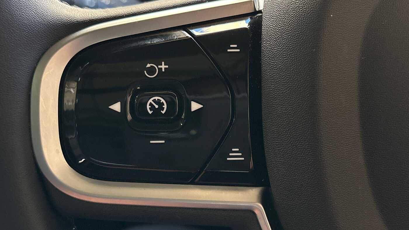 Used Volvo V90 2025 for sale - 76646186: Photo 31