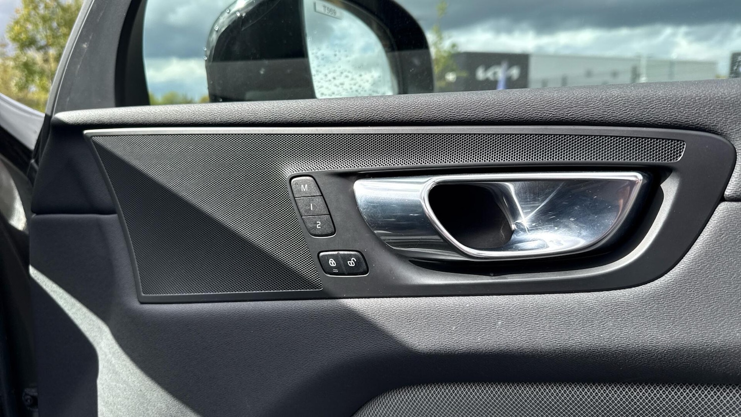 Used Volvo XC60 2020 for sale - 76612893: Photo 33