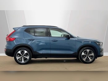 Used Volvo XC40 2023 for sale - 78772068: Photo