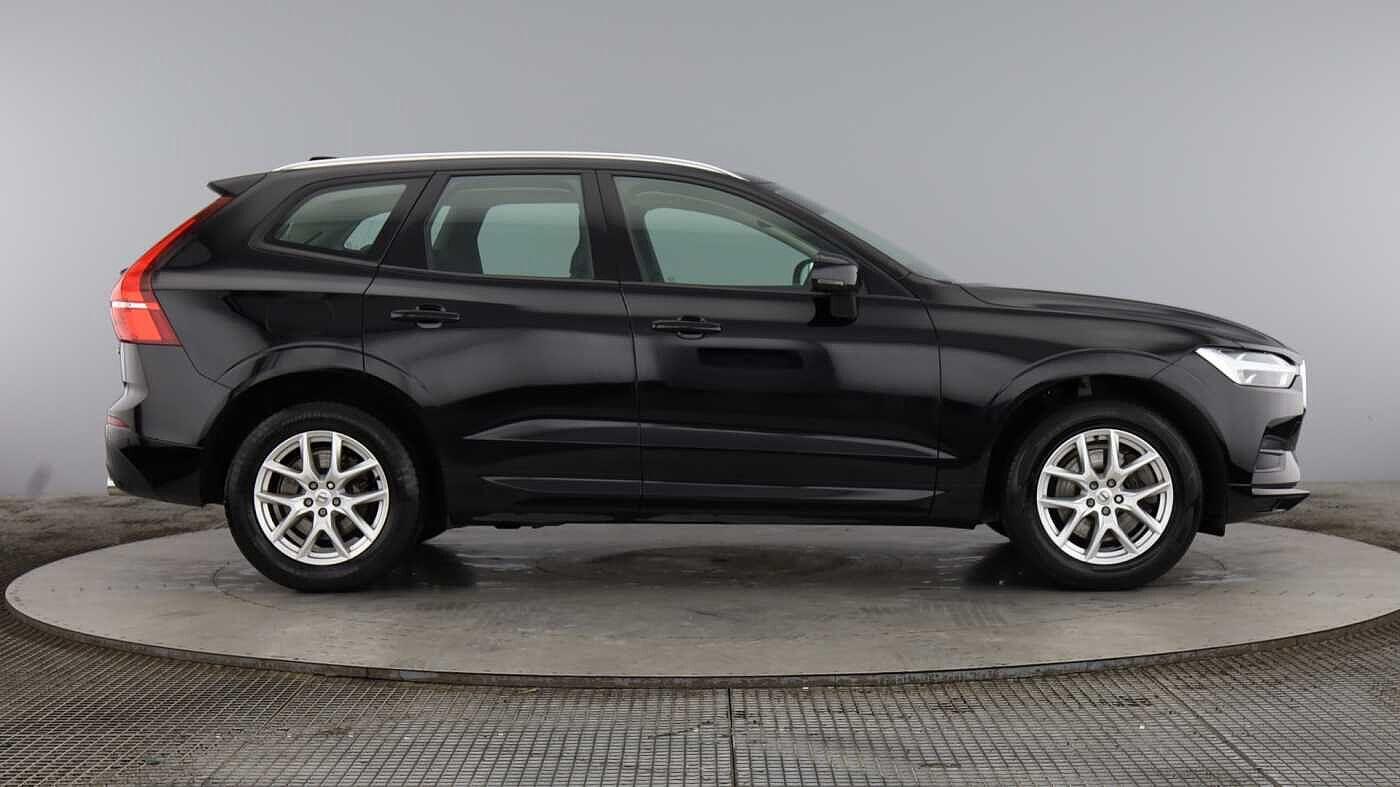 Used Volvo XC60 2020 for sale - 76700812: Photo 2