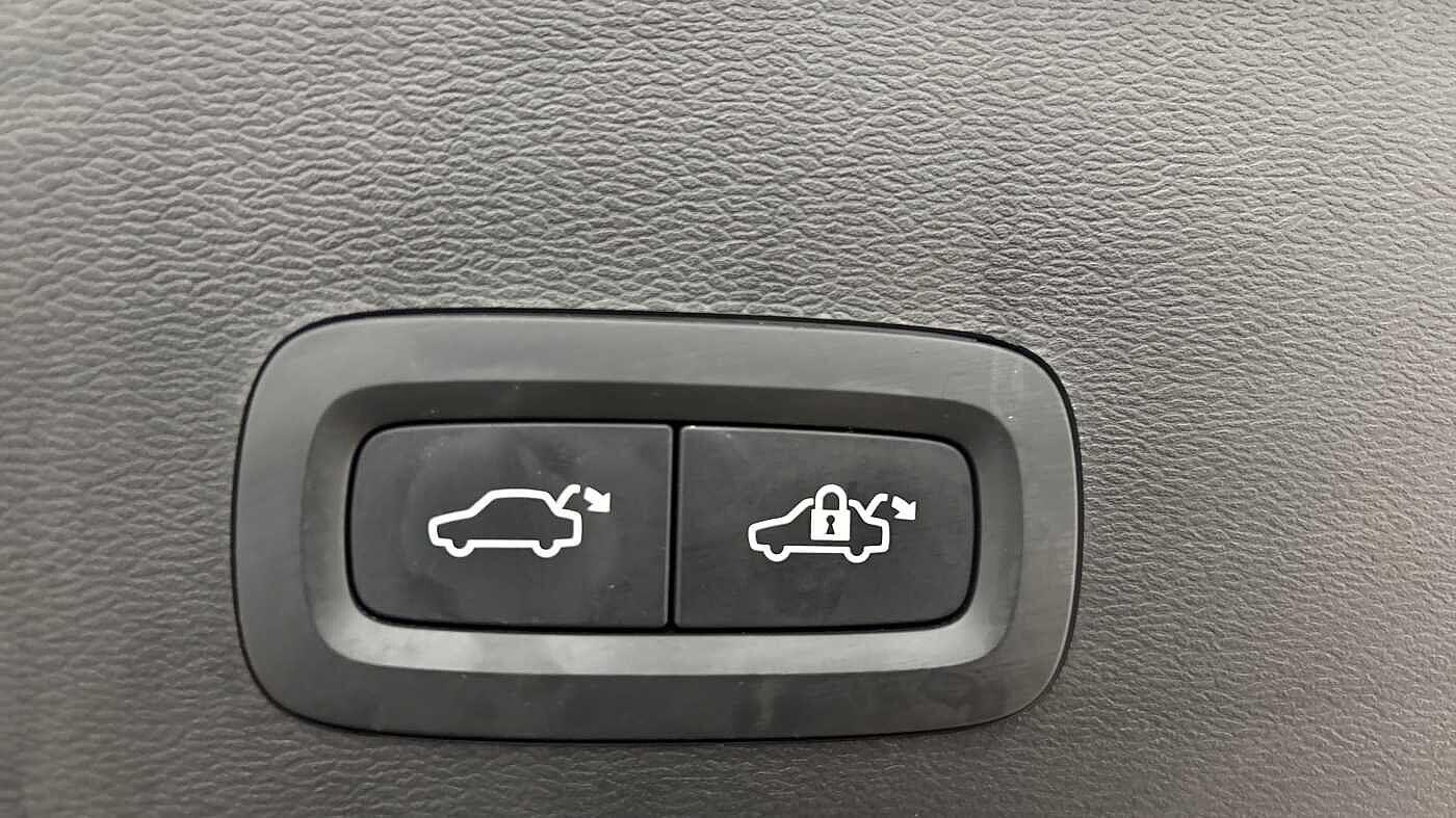 Used Volvo XC40 2022 for sale - 76585129: Photo 19