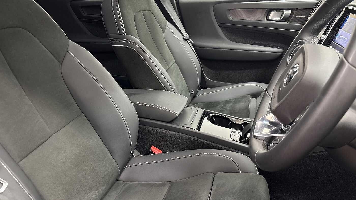 Used Volvo XC40 2022 for sale - 76585129: Photo 29