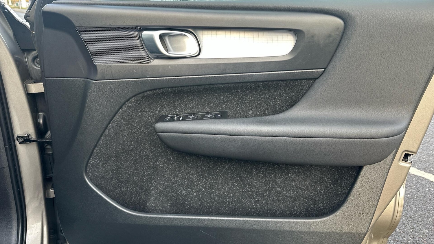 Used Volvo XC40 2020 for sale - 76336352: Photo 26