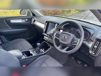 Used Volvo XC40 2020 for sale - 76336352: Photo