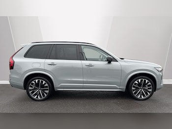 Used Volvo XC90 2025 for sale - 76999020: Photo